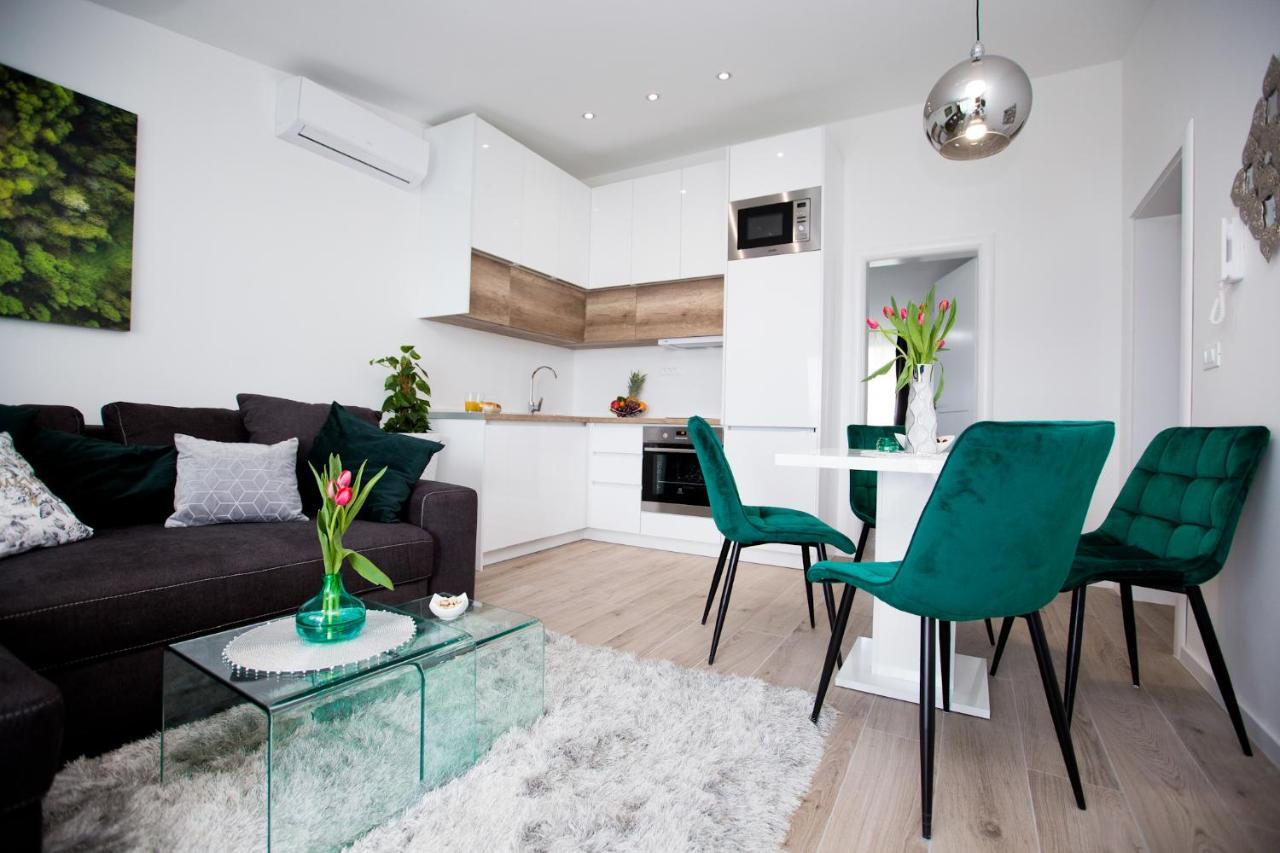 Luxury Apartments Mia Podstrana Dış mekan fotoğraf